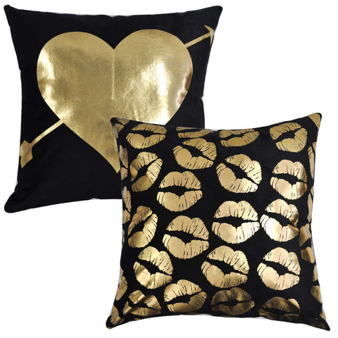 TP88 Kisses Throw Pillows Group